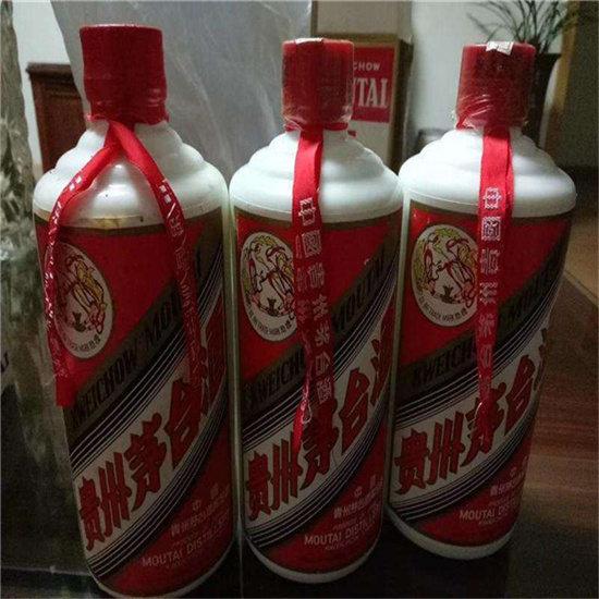 即墨聊城临清回收成箱茅台酒多少钱哪里回收(附近上门回收茅台酒）?